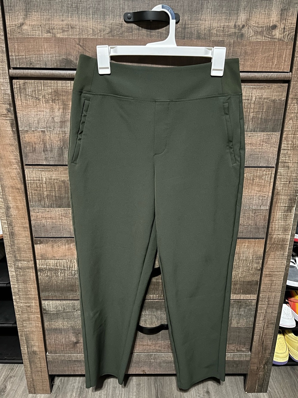 Athleta Olive Green Pull-On Stretch Trousers